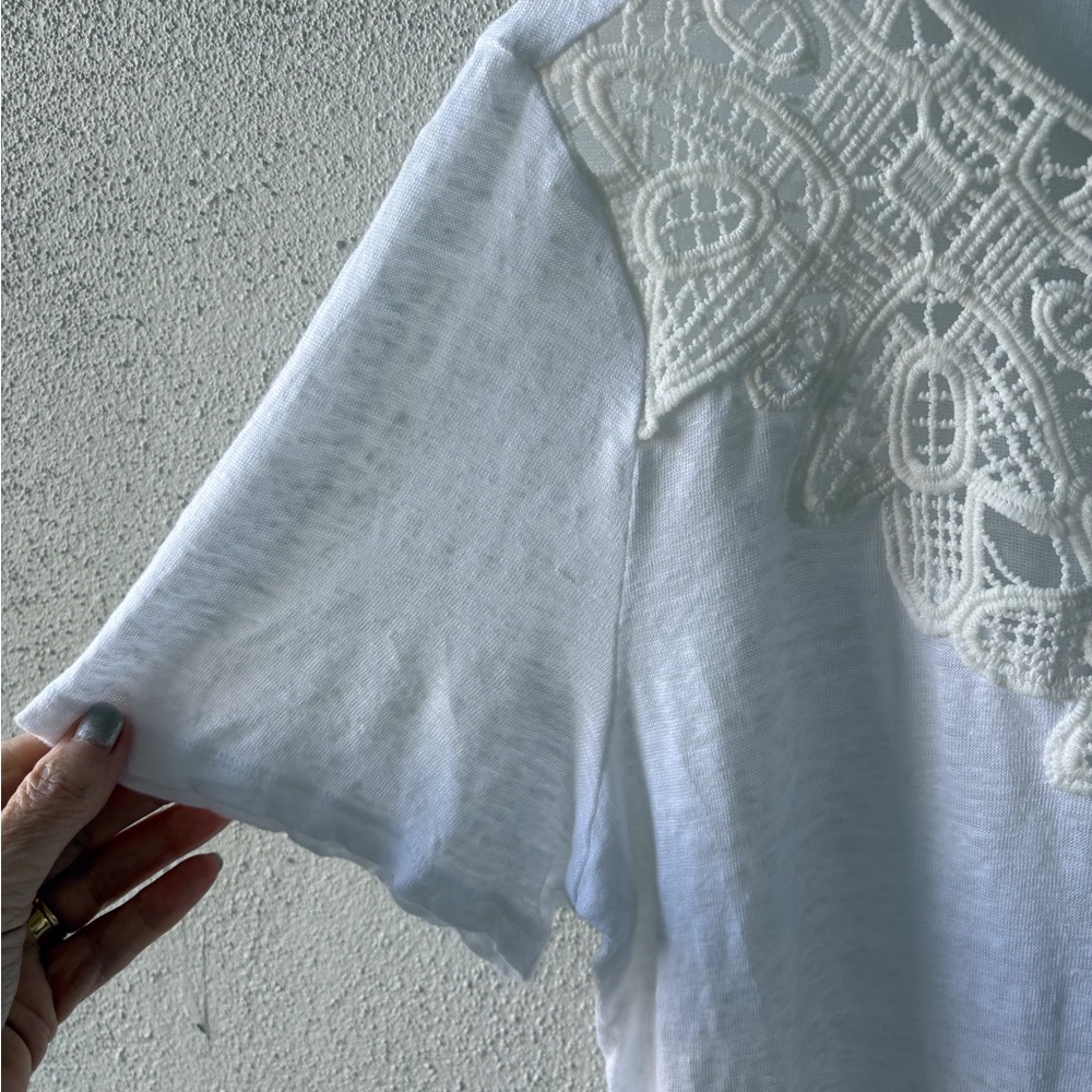 Anthro James Coviello Large Short Sleeve Crochet Round Neck Linen White Tee Soft - Picture 5 of 8